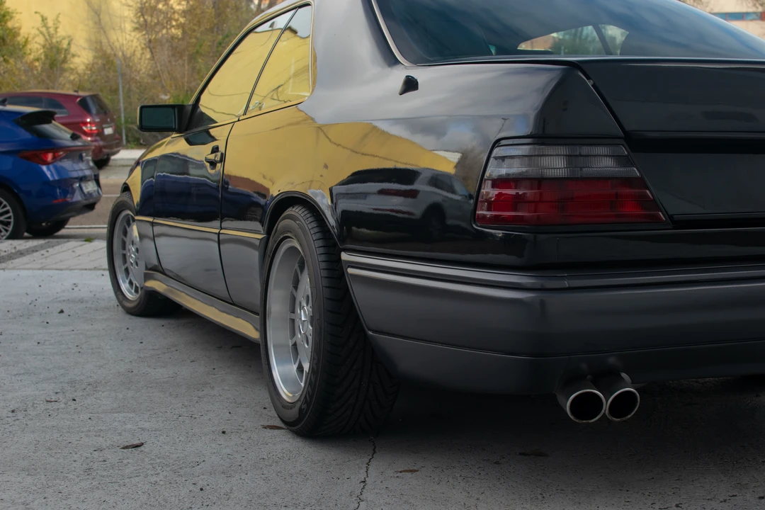 1995 Mercedes-Benz W124 E-Class - Image 27 of 31