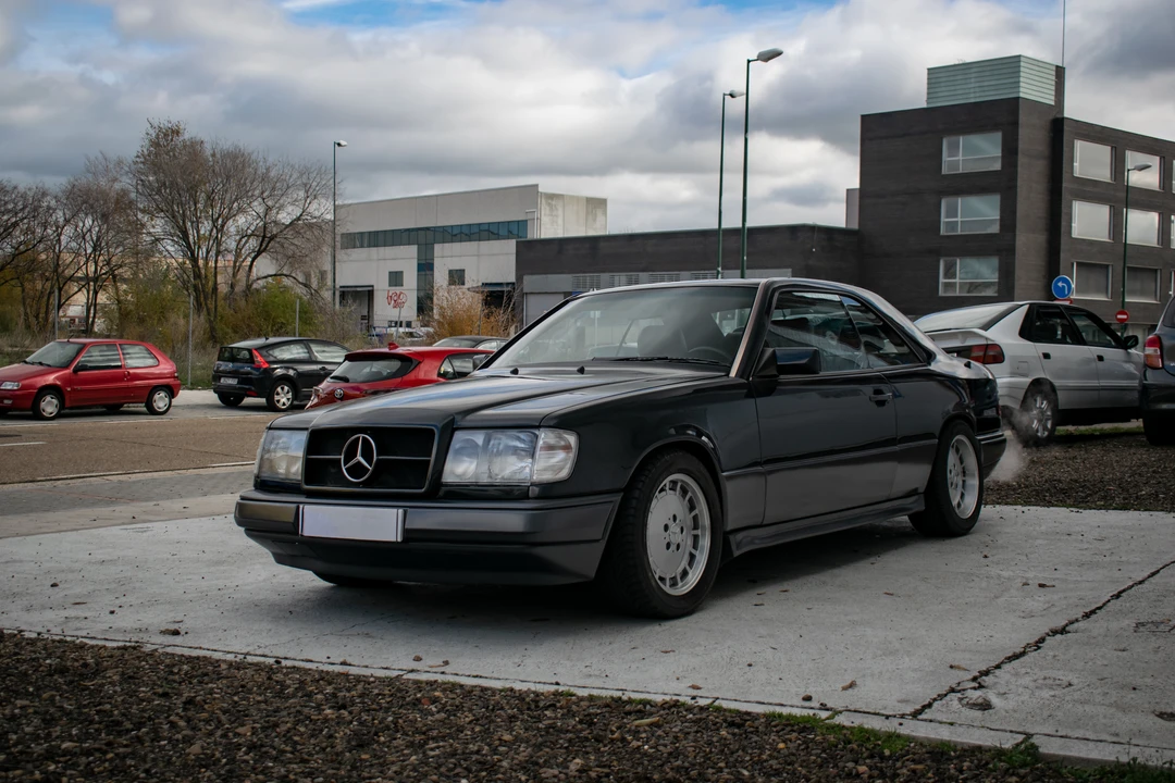 1995 Mercedes-Benz W124 E-Class - Image 15 of 31