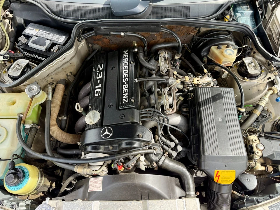 1987 Mercedes-Benz 190E - Image 21 of 21