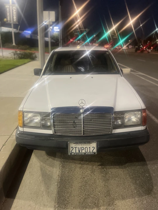 1987 Mercedes-Benz W124 E-Class - Image 12 of 19