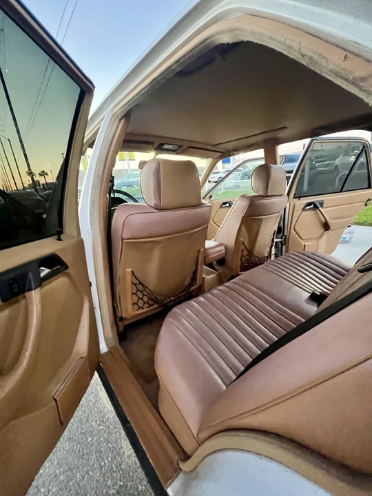 1987 Mercedes-Benz W124 E-Class - Image 14 of 19