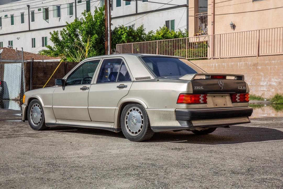 1987 Mercedes-Benz W124 E-Class - Image 7 of 21