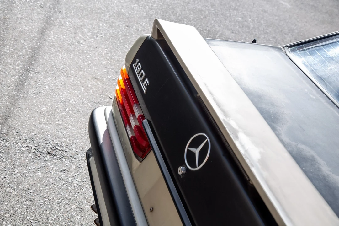 1987 Mercedes-Benz W124 E-Class - Image 13 of 21