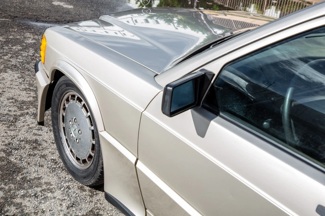1987 Mercedes-Benz W124 E-Class - Image 15 of 21