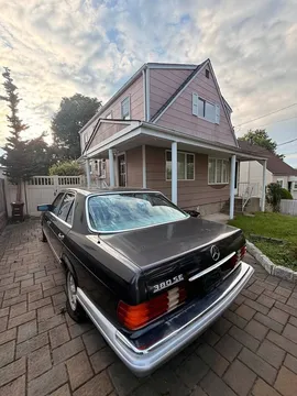 1987 Mercedes-Benz S-Class