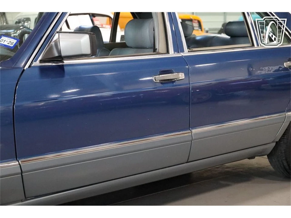 1987 Mercedes-Benz W126 S-Class Sedan - Image 17 of 31