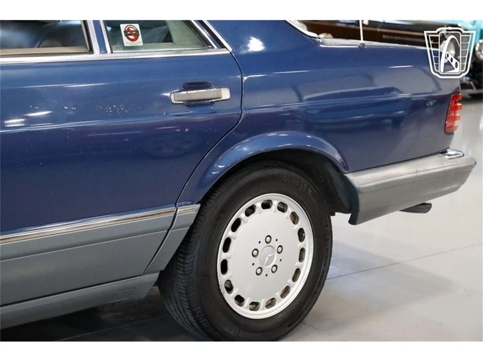 1987 Mercedes-Benz W126 S-Class Sedan - Image 18 of 31