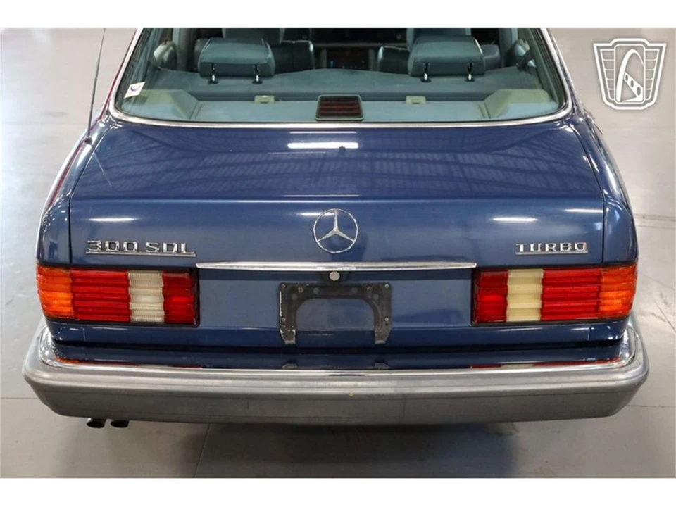 1987 Mercedes-Benz W126 S-Class Sedan - Image 26 of 31