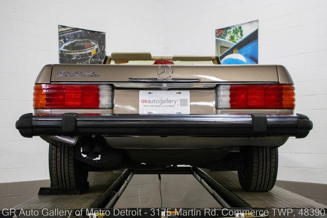 1987 Mercedes-Benz R107 SL-Class - Image 20 of 31