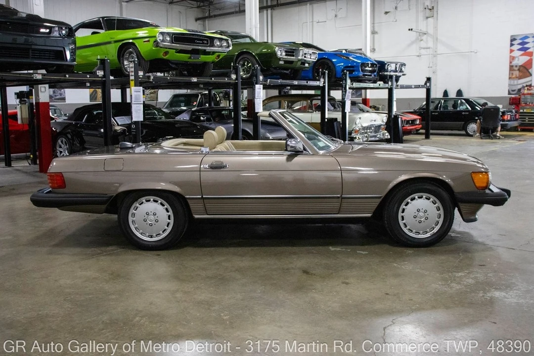 1987 Mercedes-Benz R107 SL-Class - Image 10 of 31