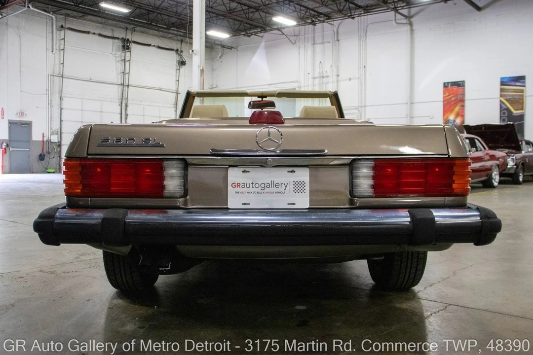 1987 Mercedes-Benz R107 SL-Class - Image 8 of 31