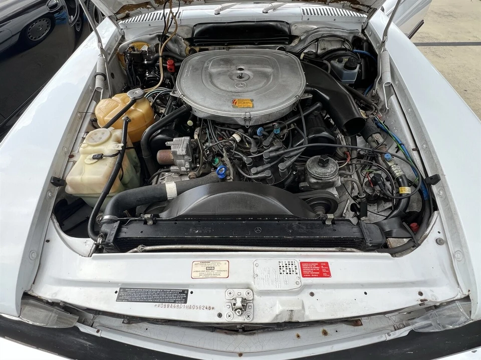 1987 Mercedes-Benz R107 SL-Class - Image 15 of 24