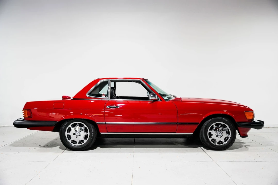 1987 Mercedes-Benz R107 SL-Class - Image 2 of 31