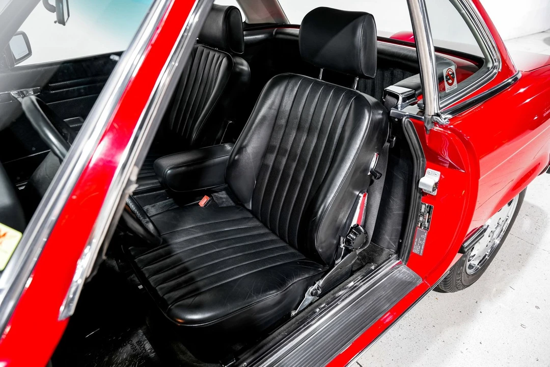 1987 Mercedes-Benz R107 SL-Class - Image 17 of 31