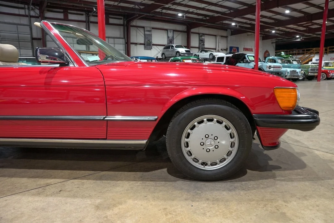 1987 Mercedes-Benz R107 SL-Class - Image 11 of 31