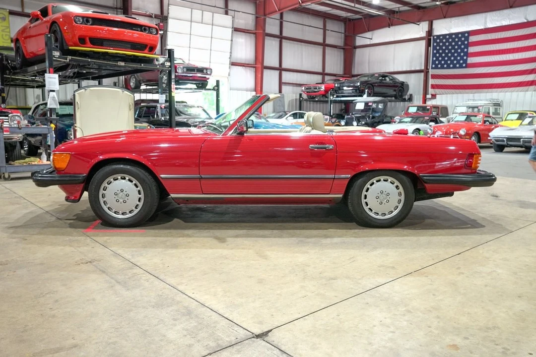 1987 Mercedes-Benz R107 SL-Class - Image 4 of 31