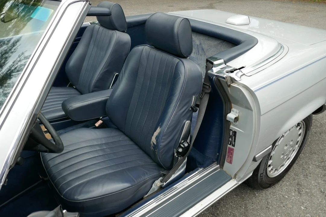 1987 Mercedes-Benz R107 SL-Class - Image 16 of 31