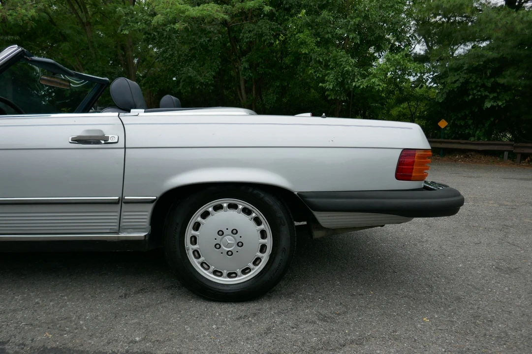 1987 Mercedes-Benz R107 SL-Class - Image 10 of 31