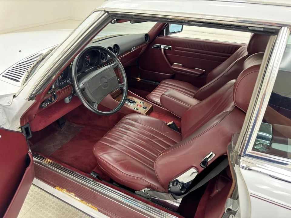 1987 Mercedes-Benz R107 SL-Class - Image 30 of 31