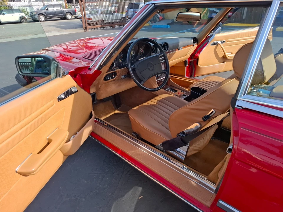 1987 Mercedes-Benz R107 SL-Class - Image 8 of 16