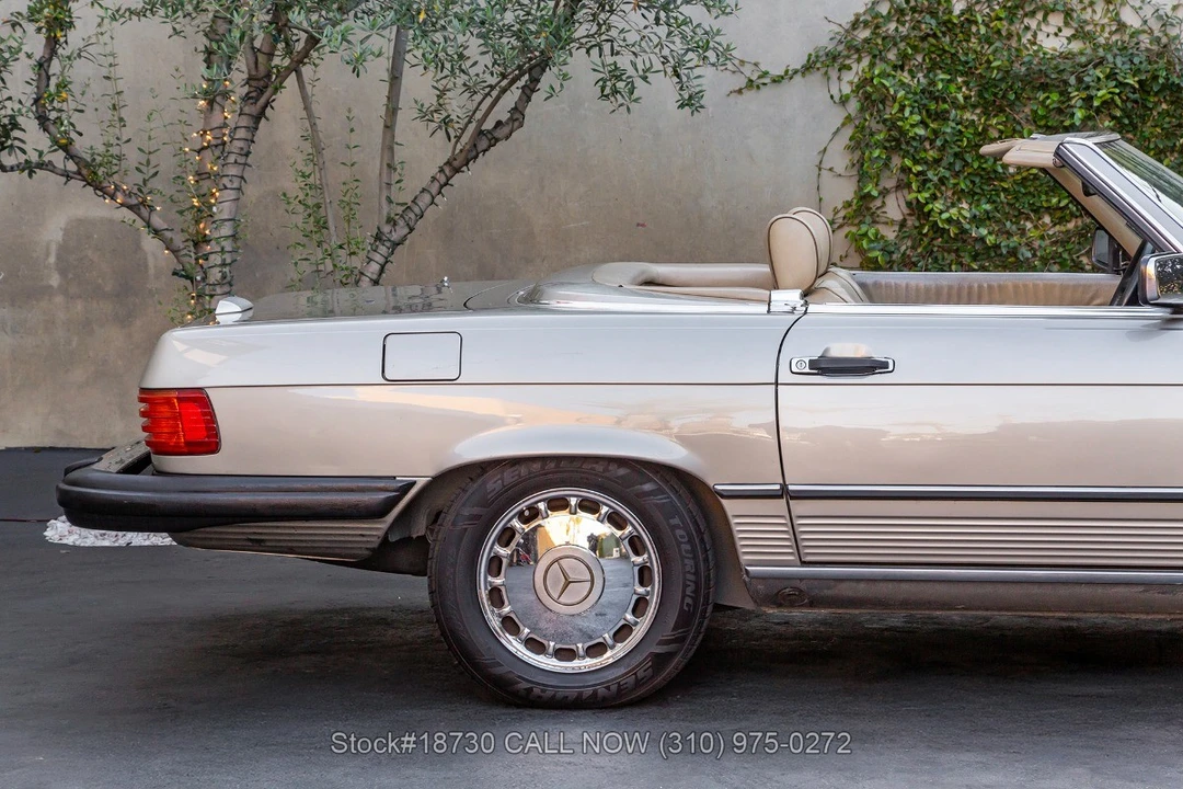 1987 Mercedes-Benz R107 SL-Class - Image 24 of 31