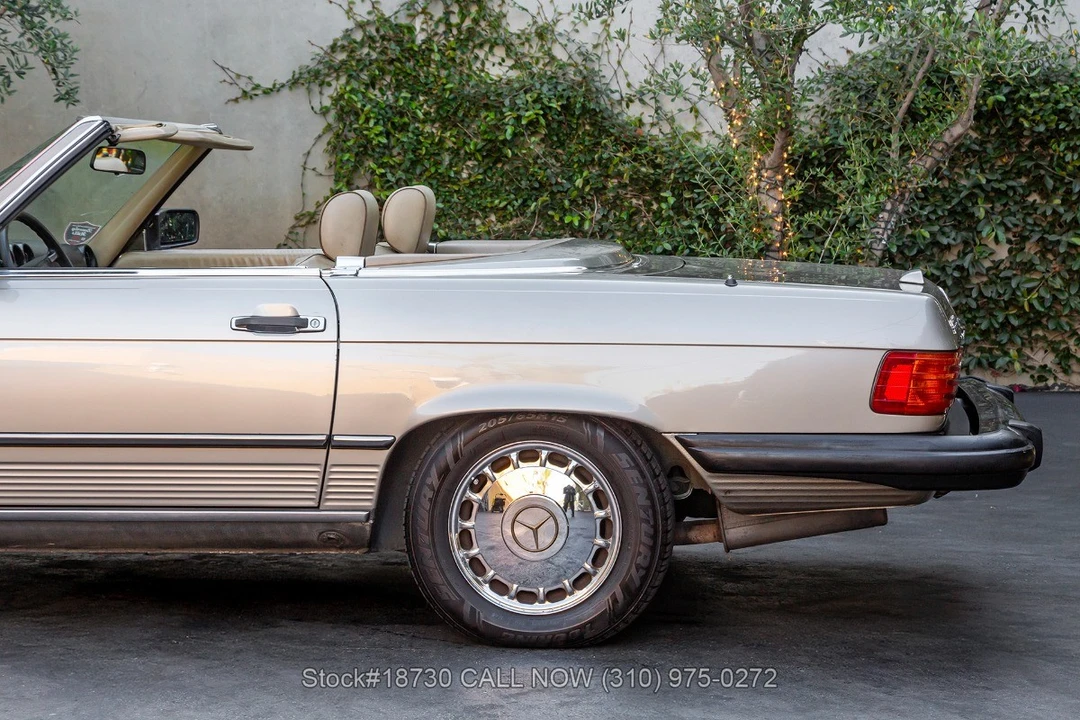 1987 Mercedes-Benz R107 SL-Class - Image 26 of 31
