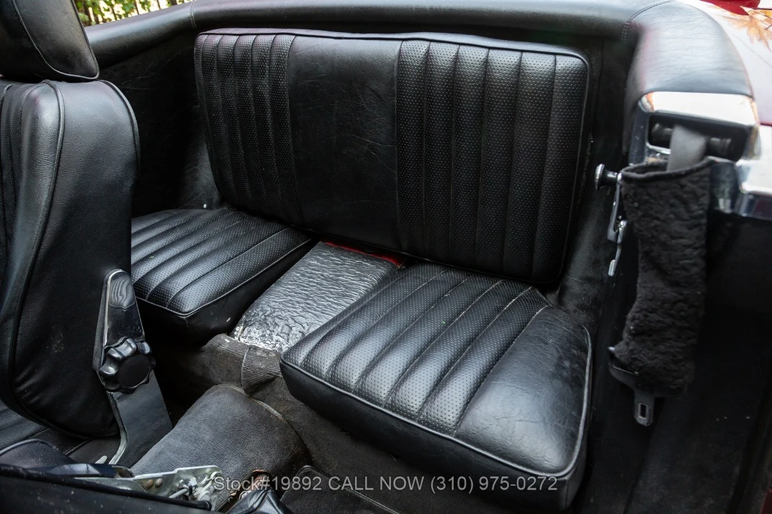 1987 Mercedes-Benz R107 SL-Class - Image 28 of 31