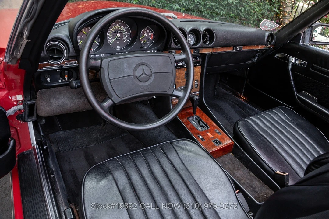 1987 Mercedes-Benz R107 SL-Class - Image 29 of 31