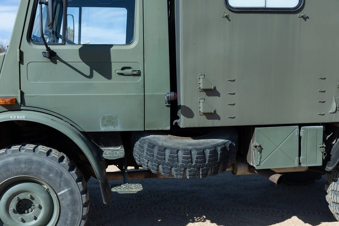 1987 Mercedes-Benz Unimog - Image 26 of 31