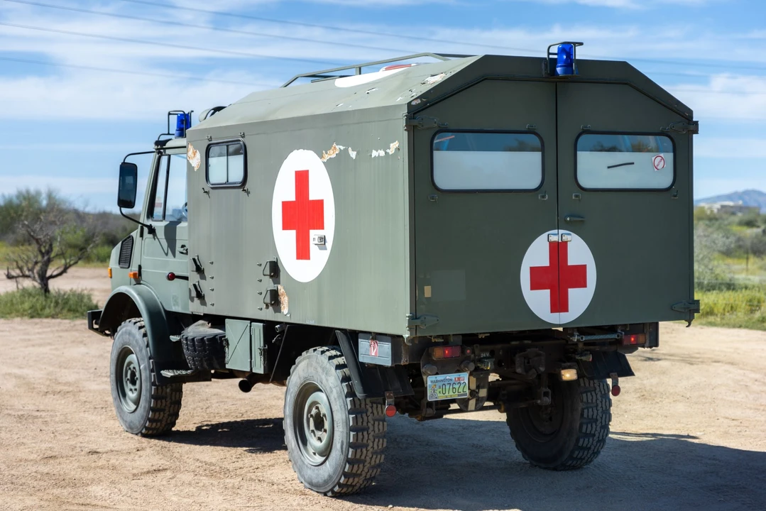 1987 Mercedes-Benz Unimog - Image 5 of 31