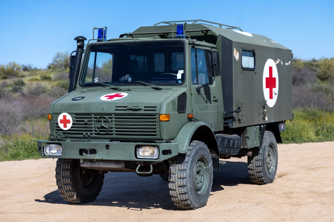 1987 Mercedes-Benz Unimog - Image 7 of 31