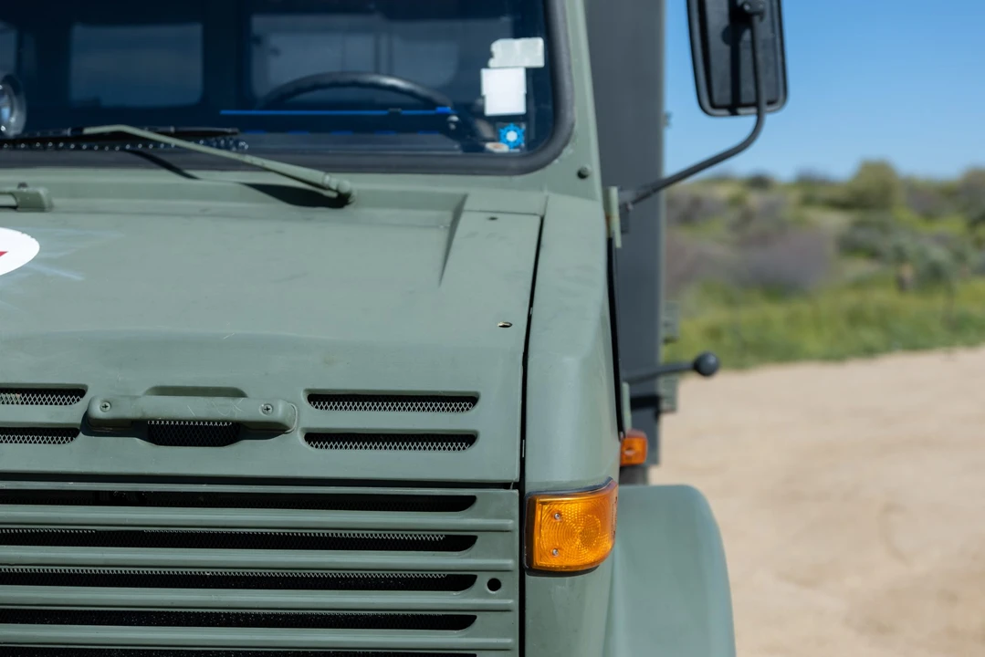 1987 Mercedes-Benz Unimog - Image 15 of 31