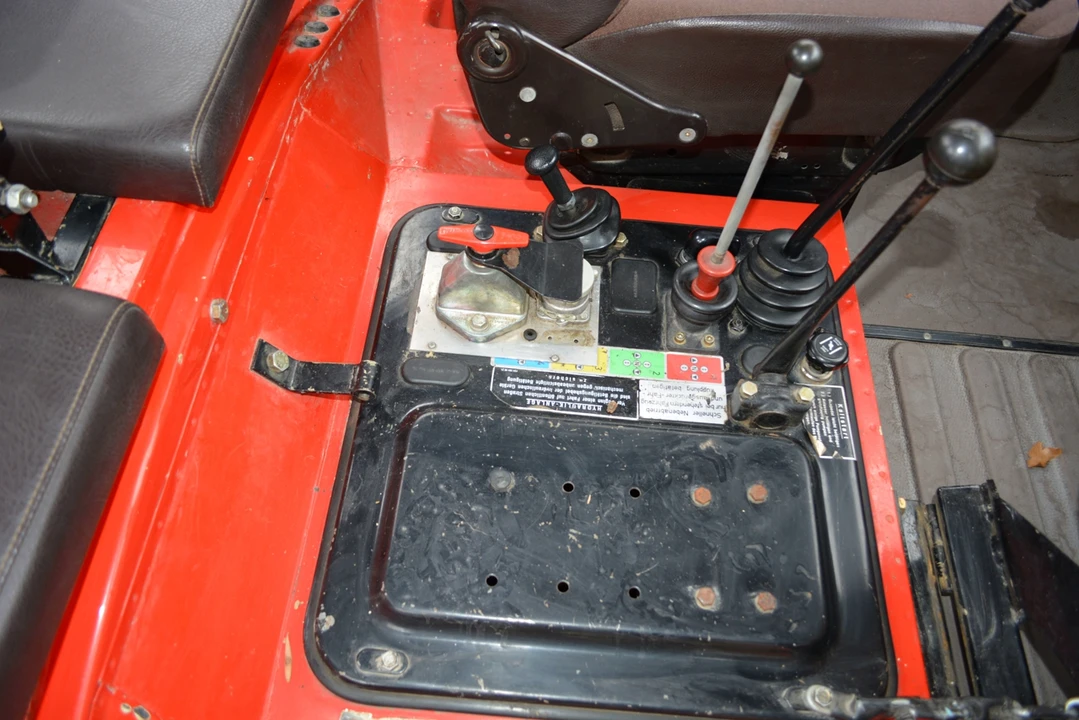 1987 Mercedes-Benz Unimog - Image 20 of 28