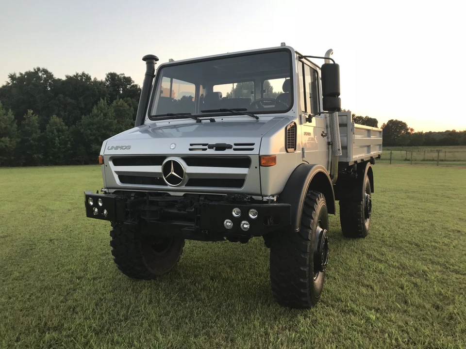 1987 Mercedes-Benz Unimog - Image 2 of 31