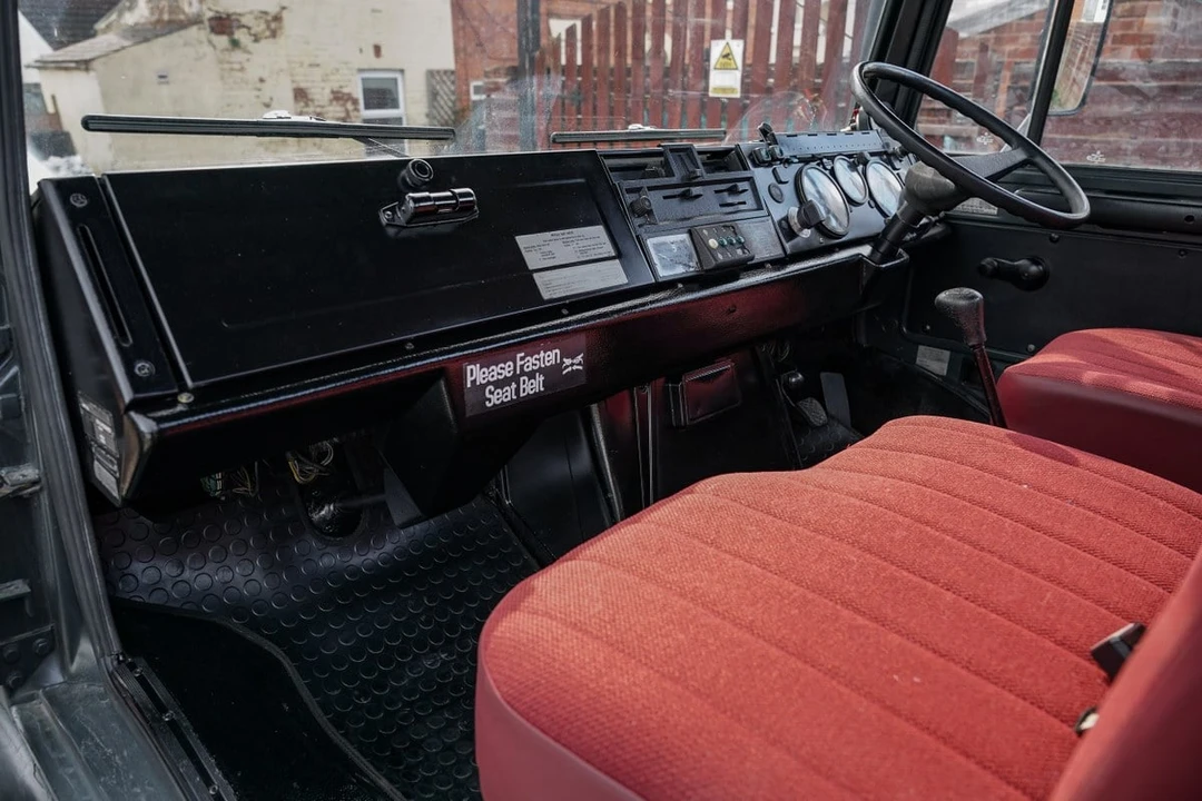 1987 Mercedes-Benz Unimog - Image 30 of 30