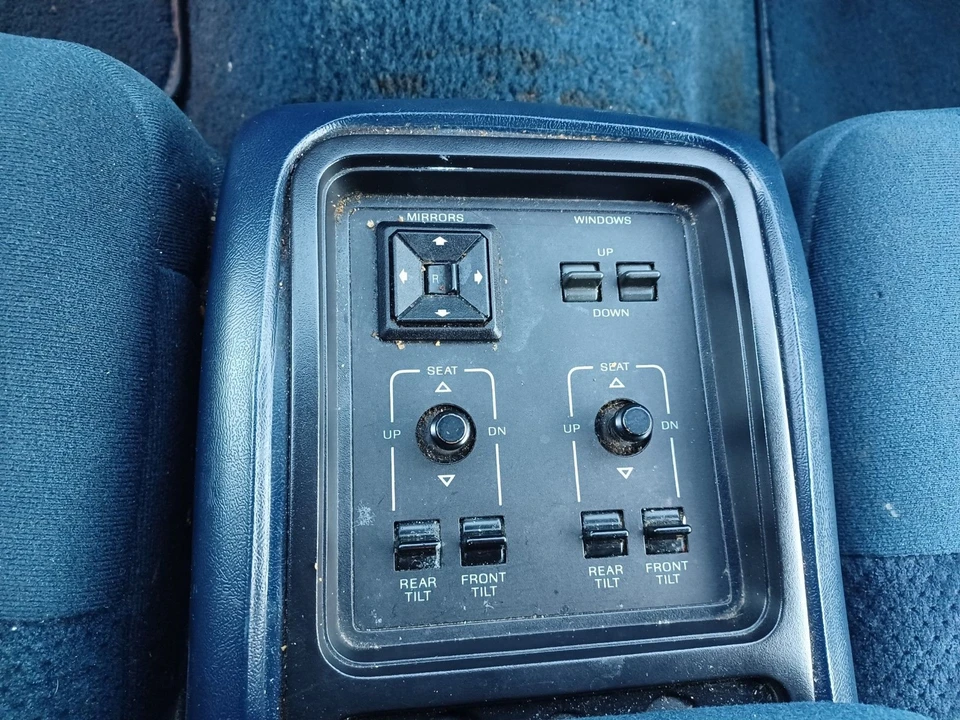 1987 Mercury Cougar 4th+ Gen - Image 14 of 23