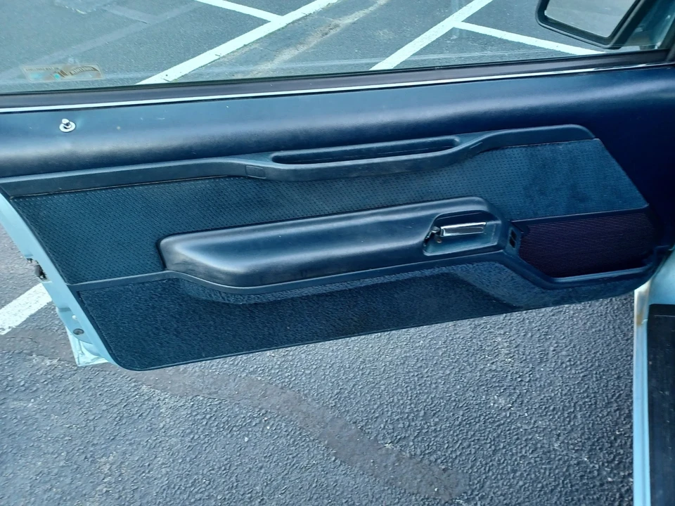 1987 Mercury Cougar 4th+ Gen - Image 7 of 21