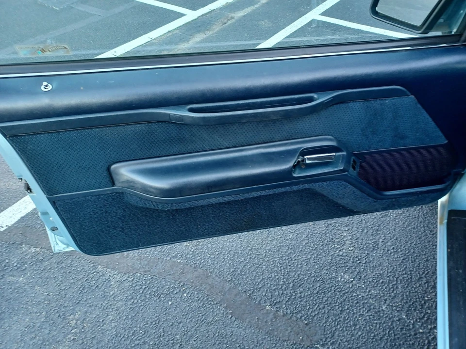 1987 Mercury Cougar 4th+ Gen - Image 7 of 21