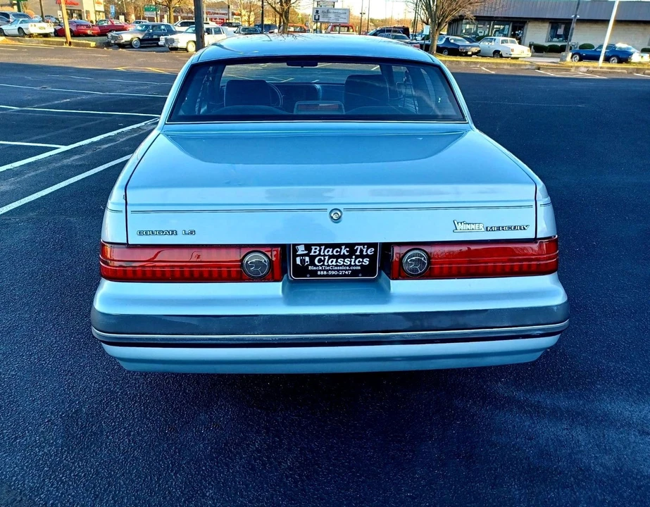 1987 Mercury Cougar 4th+ Gen - Image 6 of 21