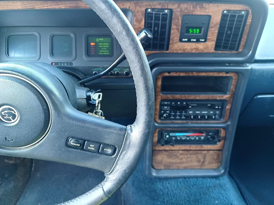 1987 Mercury Cougar 4th+ Gen - Image 9 of 21