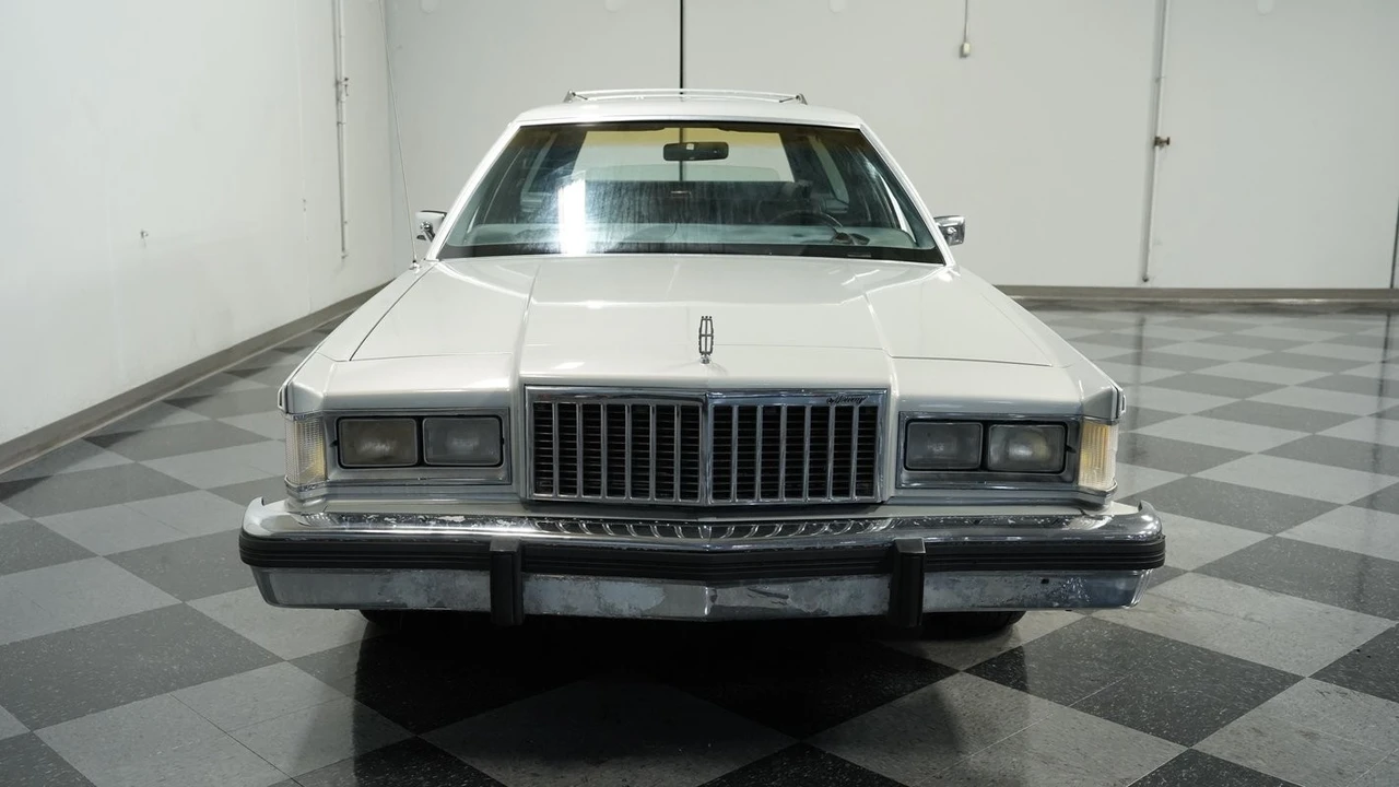 1987 Mercury Colony Park - Image 12 of 12