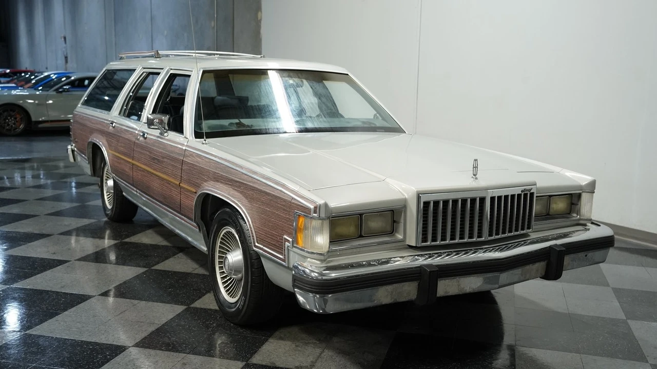 1987 Mercury Colony Park - Image 11 of 12