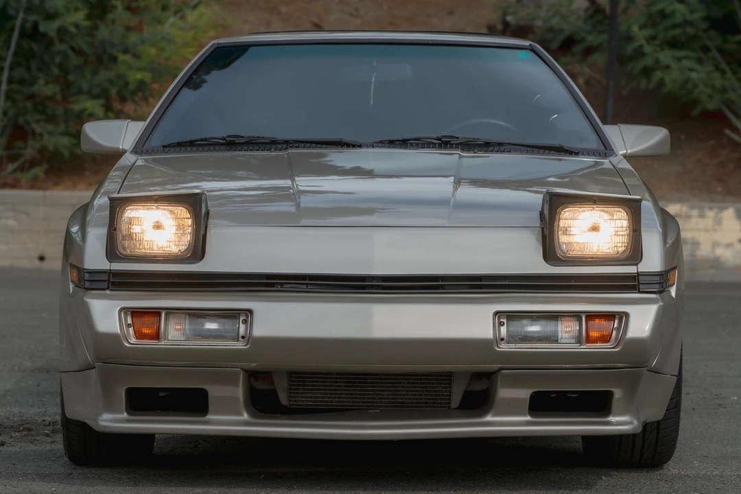 1987 Mitsubishi Starion - Image 2 of 31