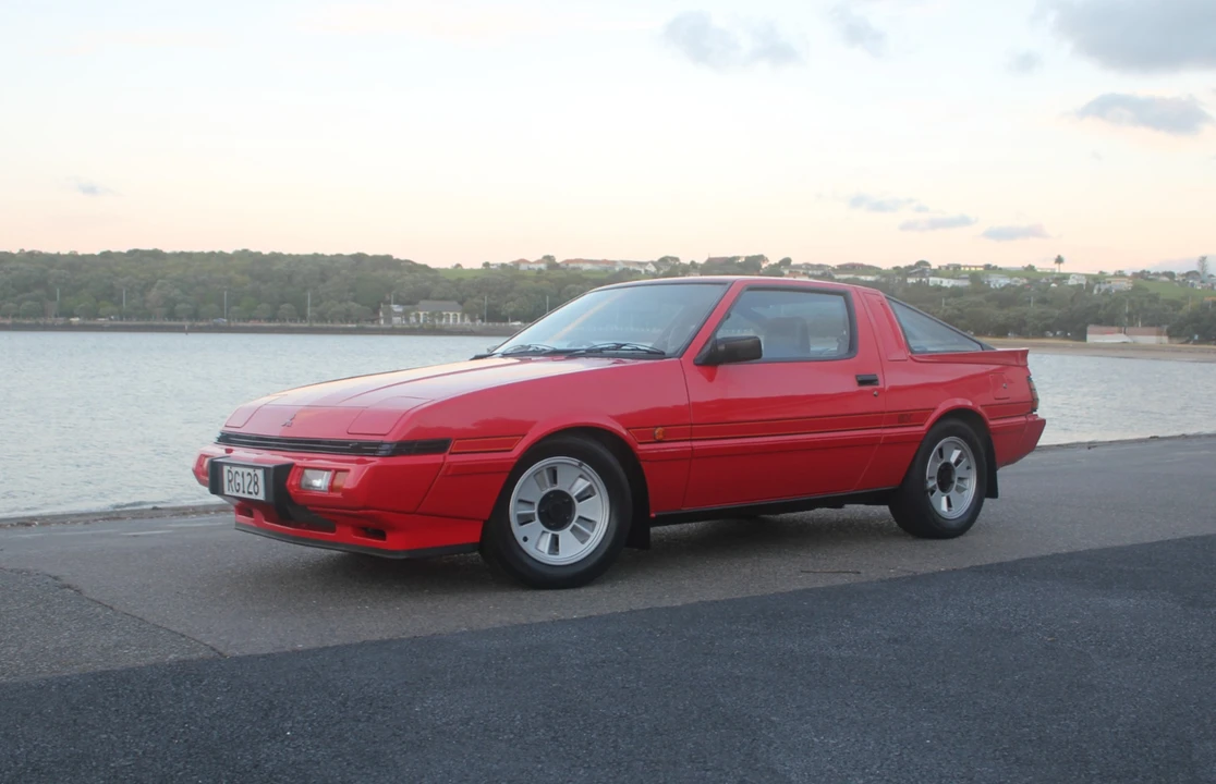 1987 Mitsubishi Starion - Image 8 of 31