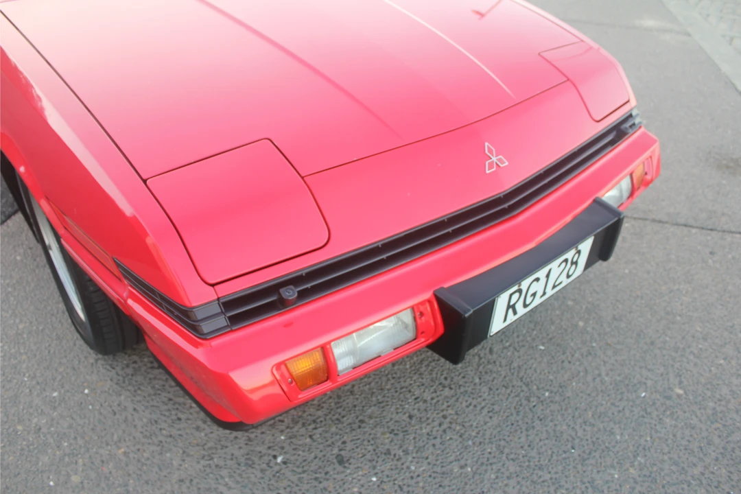 1987 Mitsubishi Starion - Image 18 of 31