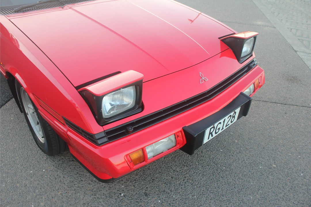 1987 Mitsubishi Starion - Image 19 of 31