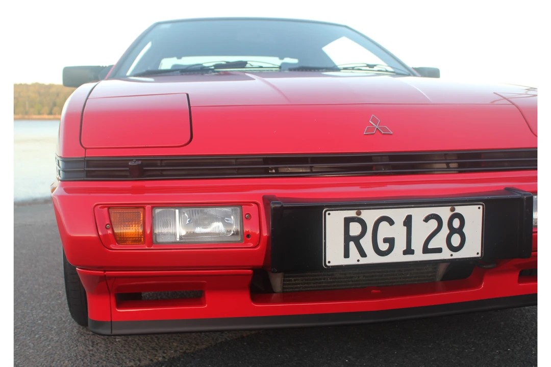 1987 Mitsubishi Starion - Image 27 of 31