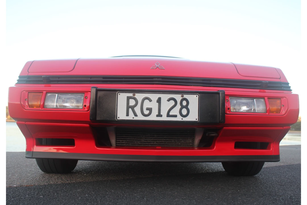1987 Mitsubishi Starion - Image 28 of 31