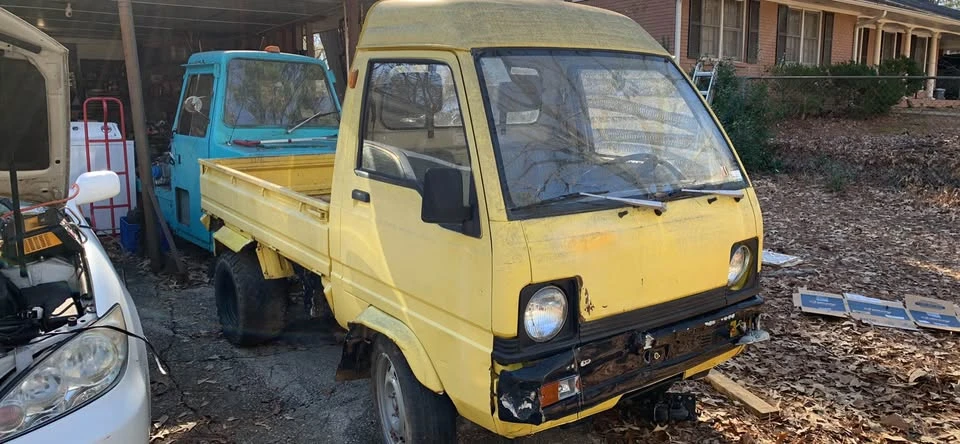 1987 Mitsubishi Delica 3rd Gen - Image 5 of 8