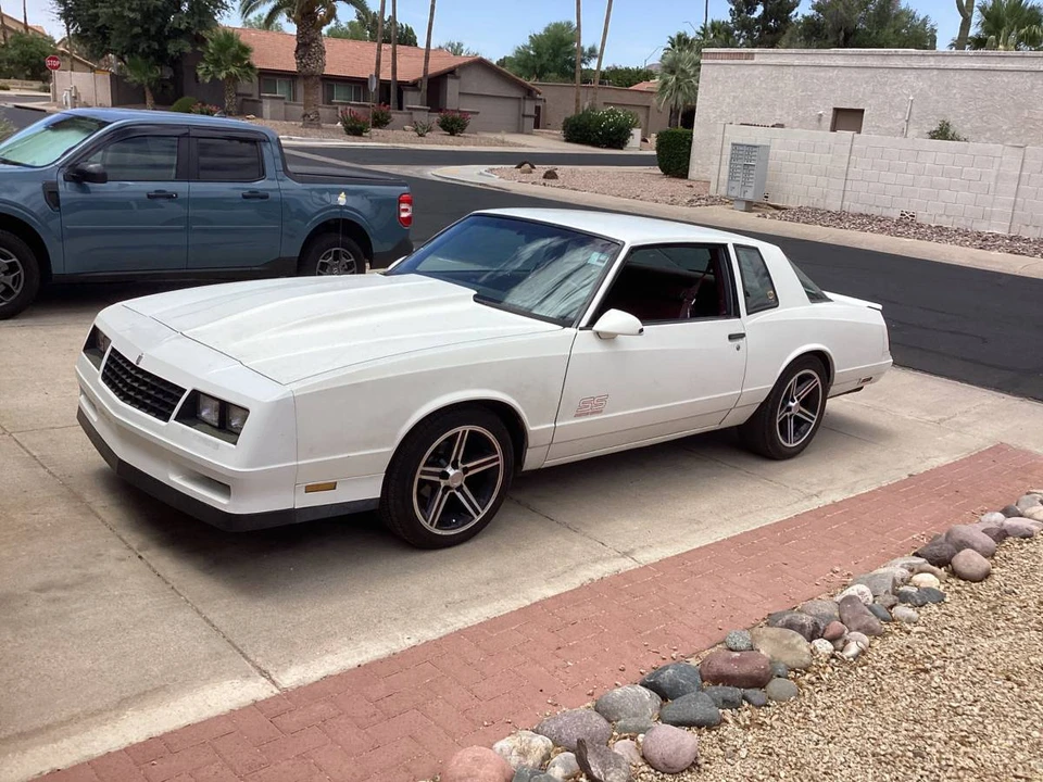 1987 Chevrolet Monte Carlo 4th Gen - Image 5 of 6